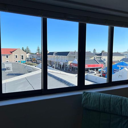 Waterfront Studio Apartment No 5 Херманус Экстерьер фото